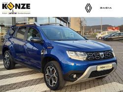 Blau (stahlblau (blau)) Gebraucht 2020 Dacia Duster Celebration SUV | 17.990 € (Fairer Preis)
