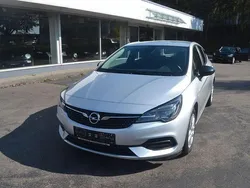 Silber Gebraucht 2021 Opel Astra Edition Limousine | 12.999 € (Fairer Preis)