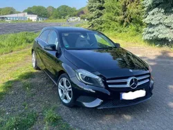 Schwarz Gebraucht 2013 Mercedes A180 Limousine | 10.250 € (Fairer Preis)