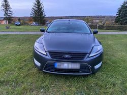 Grau Gebraucht 2007 Ford Mondeo Limousine | 4.000 € (Teuer)