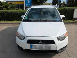 Weiß Gebraucht 2010 Mitsubishi Colt Kleinwagen | 1.900 € (Fairer Preis)