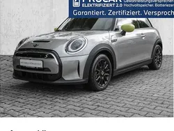 Silber Gebraucht 2023 Mini Cooper SE Classic Kleinwagen | 20.920 € (Guter Preis)