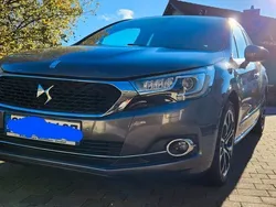Silber Gebraucht 2016 Citroën DS4 Kleinwagen | 11.000 €
