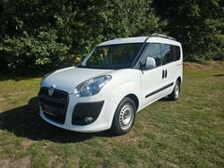 Weiß Gebraucht 2013 Fiat Doblò Van / Kleinbus | 4.199 € (Guter Preis)