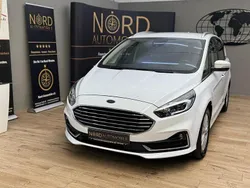 Weiß Gebraucht 2022 Ford S-MAX Titanium Van / Kleinbus | 23.889 € (Guter Preis)