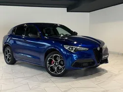 Blau Gebraucht 2021 Alfa Romeo Stelvio Ti SUV | 32.800 € (Guter Preis)