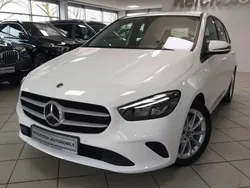 Mercedes B220