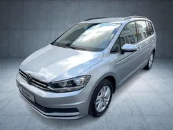 Silber Gebraucht 2024 VW Touran Comfortline Van / Kleinbus | 32.580 € (Fairer Preis)