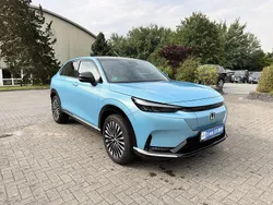 Blau metallic Gebraucht 2023 Honda e:Ny1 Advance SUV | 42.800 €