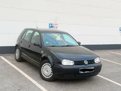 Schwarz Gebraucht 2000 VW Golf IV Kleinwagen | 950 € (Guter Preis)