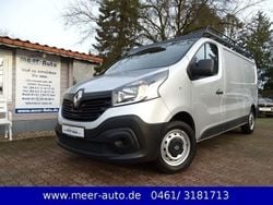 Grau Gebraucht 2018 Renault Trafic Komfort Van | 19.999 €