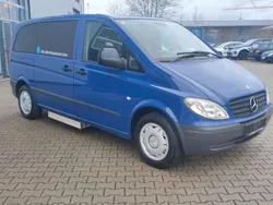 Blau Gebraucht 2008 Mercedes Vito Van / Kleinbus | 18.890 €