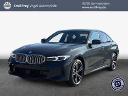Grau Neu 2025 BMW 330e Sport Line Limousine | 55.690 €