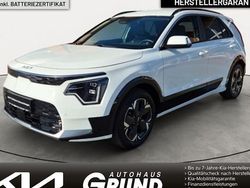 Weiß Gebraucht 2023 Kia Niro Inspiration SUV | 25.480 € (Guter Preis)