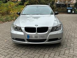 Silber Gebraucht 2005 BMW 320 Limousine | 7.500 € (Teuer)