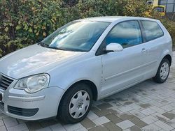 Grau Gebraucht 2009 VW Polo Kleinwagen | 2.250 € (Fairer Preis)