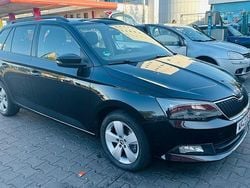 Schwarz Gebraucht 2016 Skoda Fabia Joy Kleinwagen | 6.000 € (Fairer Preis)