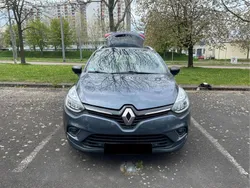 Grau Gebraucht 2017 Renault Clio GrandTour Bose Edition Kombi | 8.300 € (Fairer Preis)