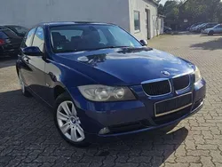 Blau Gebraucht 2006 BMW 318 Limousine | 2.599 € (Fairer Preis)
