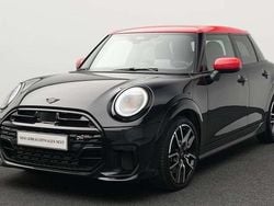 Schwarz Gebraucht 2024 Mini John Cooper Works Kleinwagen | 36.072 € (Etwas zu teuer)