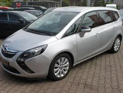 Argonsilber/sovereign/switchbl Gebraucht 2015 Opel Zafira Tourer Innovation Van / Kleinbus | 8.700 € (Fairer Preis)