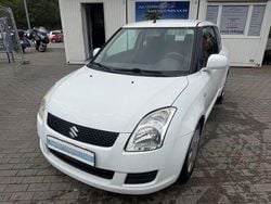Weiß Gebraucht 2008 Suzuki Swift Kleinwagen | 2.200 € (Fairer Preis)