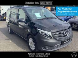Schwarz Gebraucht 2022 Mercedes e-Vito Van / Kleinbus | 38.890 € (Guter Preis)