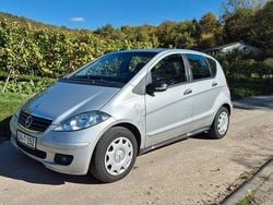 Silber Gebraucht 2005 Mercedes A150 Classic Van / Kleinbus | 1.300 € (Fairer Preis)