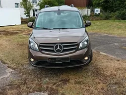 Braun Gebraucht 2017 Mercedes Citan 112 Kombi | 15.000 € (Teuer)