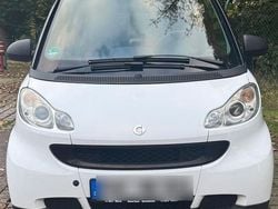 Weiß Gebraucht 2010 Smart ForTwo Coupé Pure Coupé | 3.300 € (Fairer Preis)