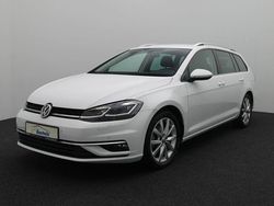 Weiß Gebraucht 2020 VW Golf VII Highline Kombi | 18.990 € (Fairer Preis)