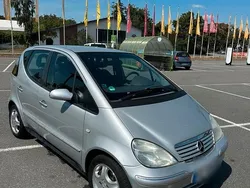 Grau Gebraucht 2002 Mercedes A160 Kleinwagen | 1.600 € (Fairer Preis)