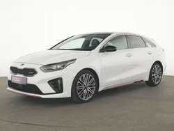 Deluxeweiss Gebraucht 2021 Kia ProCeed GT Kleinwagen | 26.592 € (Fairer Preis)