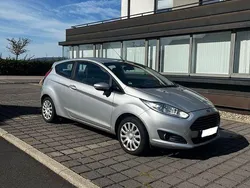 Silber Gebraucht 2015 Ford Fiesta SYNC Edition Kleinwagen | 6.500 € (Fairer Preis)