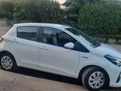Weiß Gebraucht 2020 Toyota Yaris Kleinwagen | 14.500 € (Guter Preis)