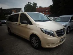 Beige Gebraucht 2019 Mercedes Vito Van / Kleinbus | 17.900 € (Fairer Preis)