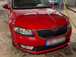 Rot Gebraucht 2014 Skoda Octavia Kombi | 7.000 € (Fairer Preis)