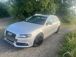 Silber Gebraucht 2011 Audi A4 S-Line Kombi | 6.999 € (Guter Preis)