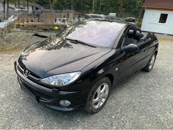 Schwarz Gebraucht 2005 Peugeot 206 CC Cabrio | 1.200 €