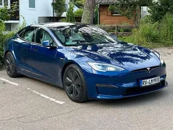 Blau Gebraucht 2024 Tesla Model S Plaid Limousine | 104.890 €