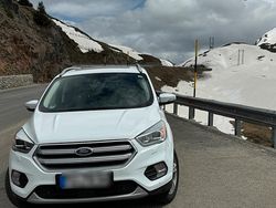 Weiß Gebraucht 2018 Ford Kuga SUV | 10.800 €