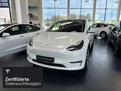 Weiß Gebraucht 2022 Tesla Model Y Long Range AWD SUV | 35.400 € (Fairer Preis)