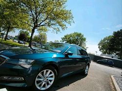 Blau Gebraucht 2020 Skoda Superb Kombi | 15.500 €