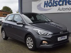 Grau Gebraucht 2019 Hyundai i20 YES! Kleinwagen | 14.700 € (Fairer Preis)