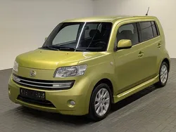 Grün (mambagrün perleffekt) Gebraucht 2007 Daihatsu Materia Van / Kleinbus | 1.480 € (Guter Preis)