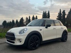 Weiß Gebraucht 2016 Mini Cooper Kleinwagen | 8.900 € (Fairer Preis)