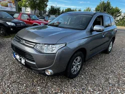 Grau Gebraucht 2013 Mitsubishi Outlander Invite SUV | 8.900 € (Fairer Preis)