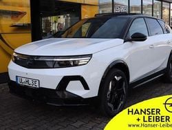 Weiß Gebraucht 2025 Opel Grandland Electric Ultimate SUV | 52.290 € (Etwas zu teuer)
