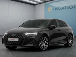 Schwarz Gebraucht 2024 Audi RS3 Kleinwagen | 70.699 € (Etwas zu teuer)