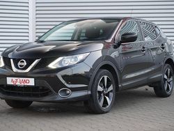 Schwarz Gebraucht 2016 Nissan Qashqai Acenta SUV | 11.990 € (Fairer Preis)